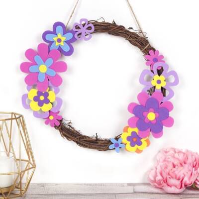 Spring Flower Wreath craft activity