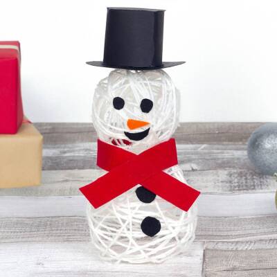 Yarn Snowman Decoration craft activity