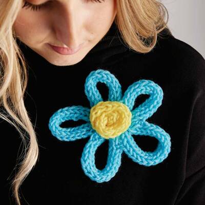 French Knitting Flower Brooch craft activity