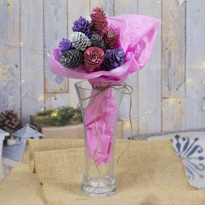 Winter Pinecone Bouquet craft activity