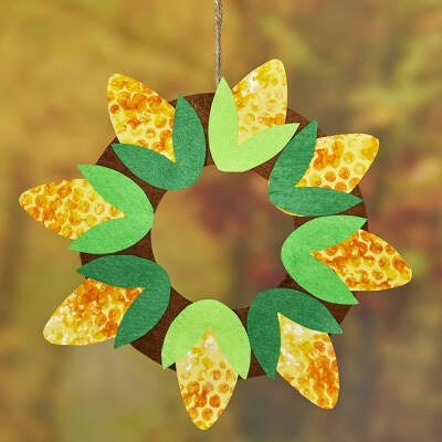 Bubble Wrap Corn Wreath craft activity