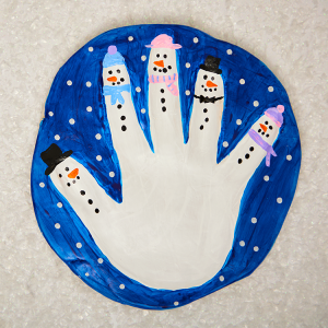 Handprint Snowmen Plaque craft activity